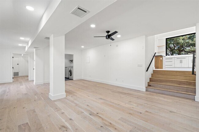 Building Photo - 1204 Pike Rd
