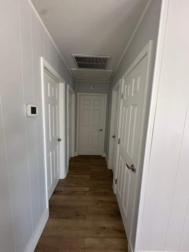 Building Photo - 1428 Morningside Dr