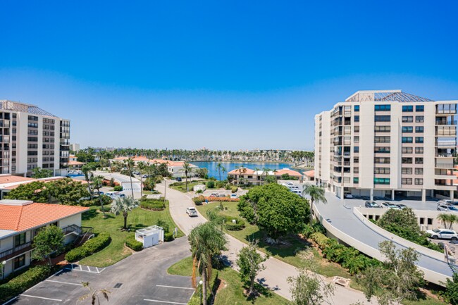 Building Photo - 6295 Bahia Del Mar Cir