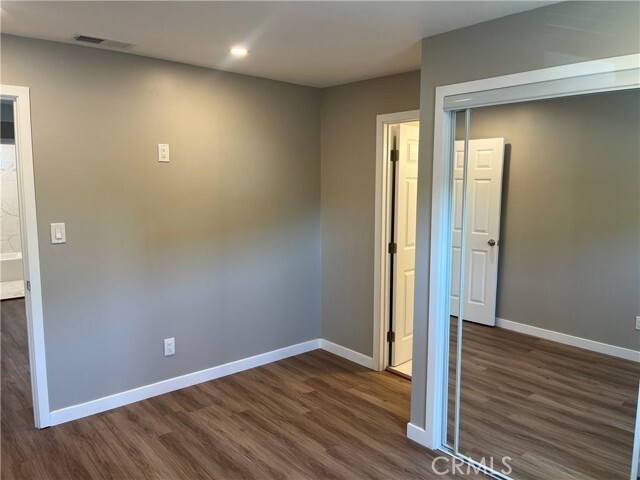 Building Photo - 9335 Chimney Rock Ln