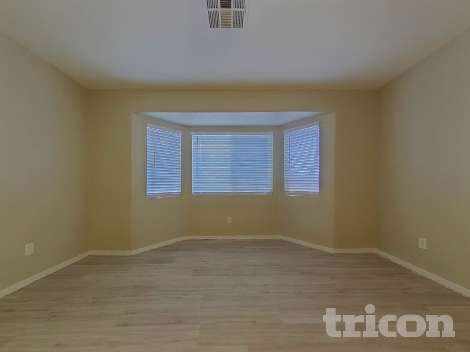 Building Photo - 1368 S 228th Dr