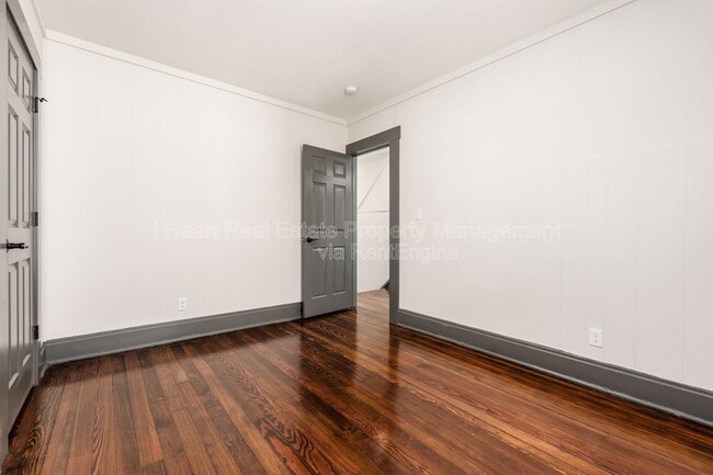 Building Photo - 24 S Princeton Ave