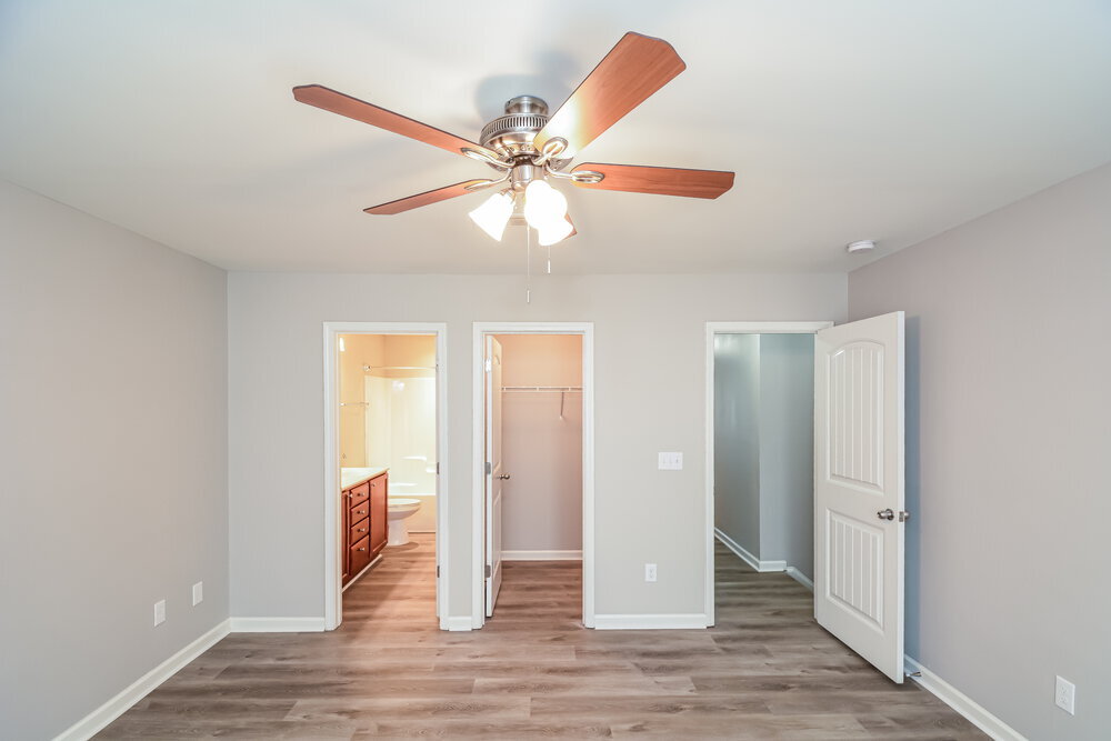 Building Photo - 2203 Sunny Cove Dr