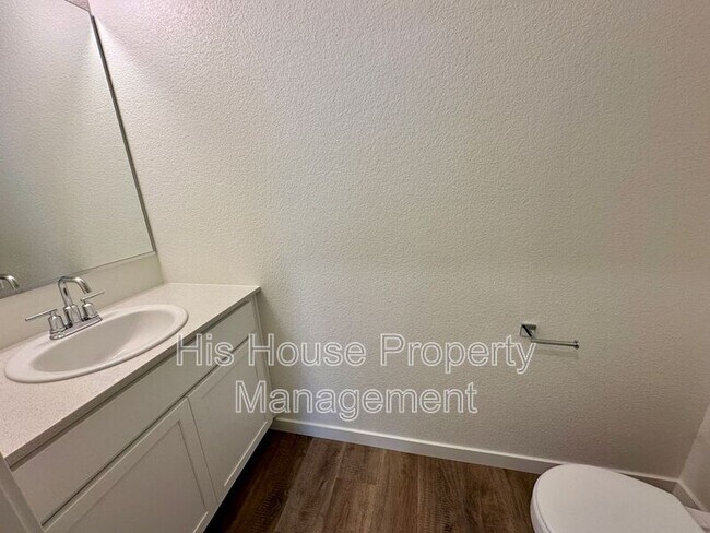 Building Photo - 3912 Pinnacles Ct