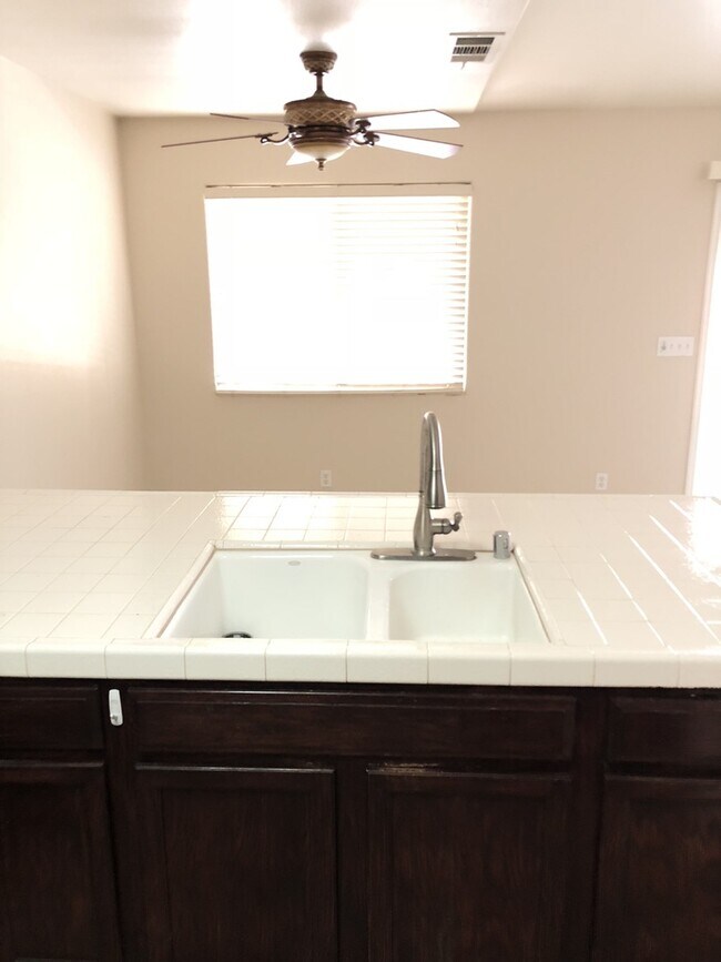 Building Photo - 1281 Mt Brewer Ct