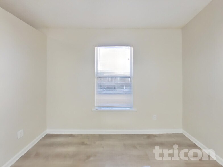 Building Photo - 4196 Jillian Dr