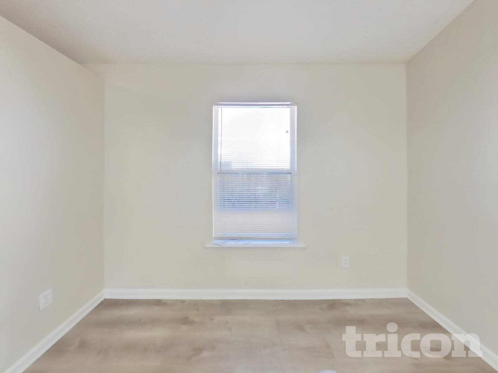 Building Photo - 4196 Jillian Dr