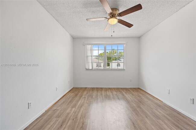 Building Photo - 15345 SW 63rd Ter