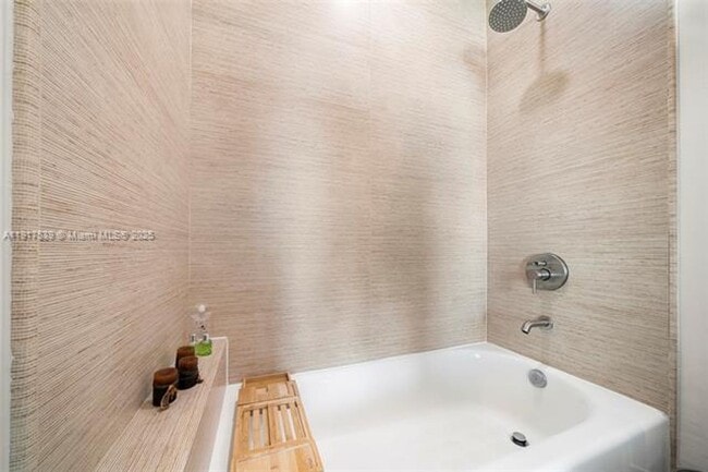 Building Photo - 7930 East Dr