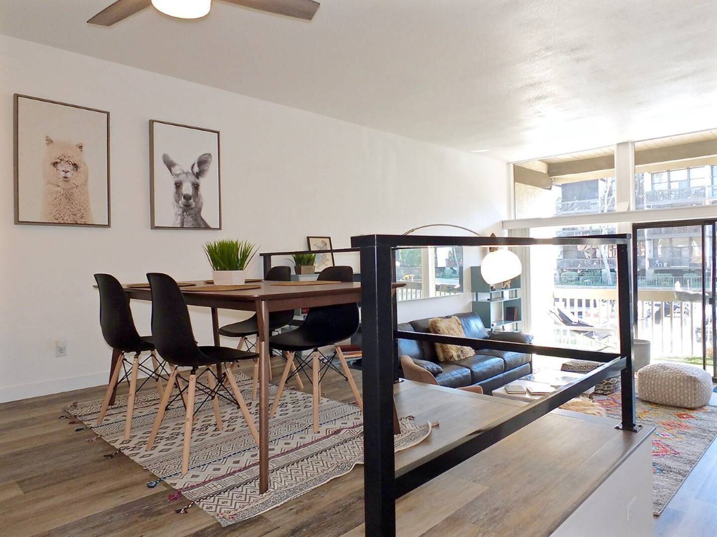 Building Photo - 8124 Marina Pacifica Dr N