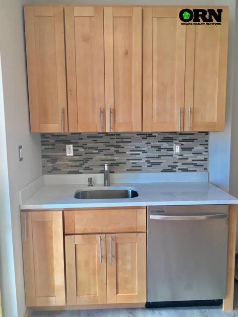 Building Photo - 54-38 Nurge Ave