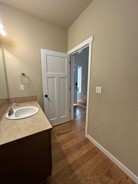 Building Photo - 5126 Slate Ct SE