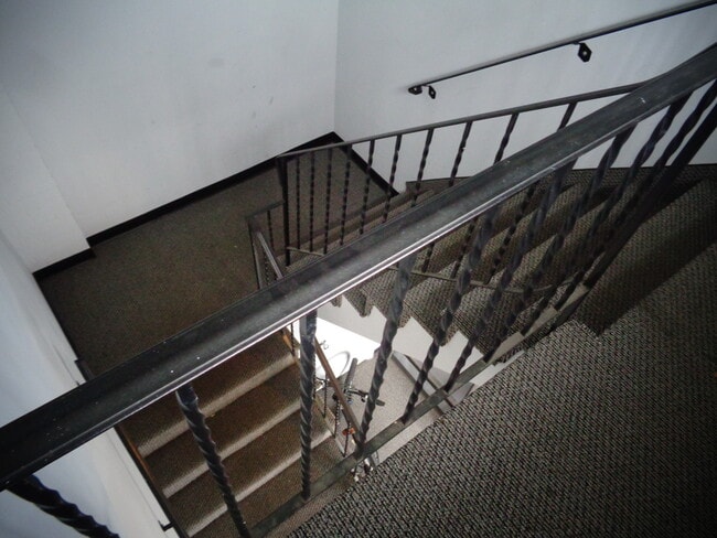 Building Photo - 43 White St