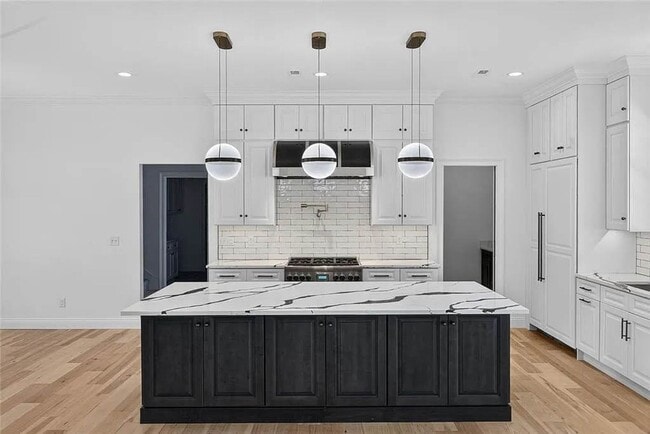 Building Photo - 1528 Brunston Dr