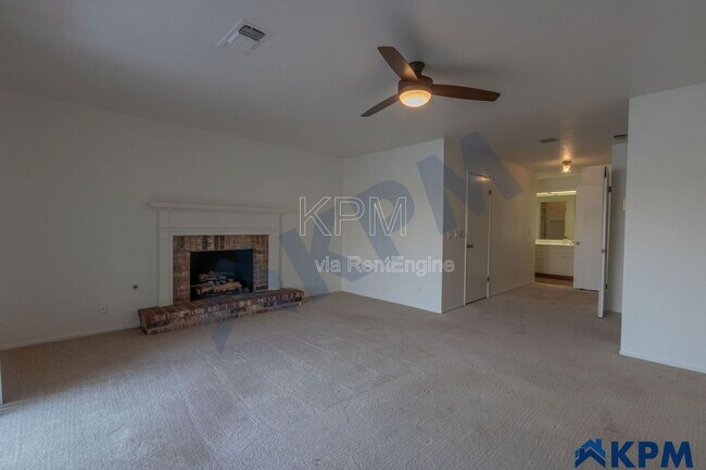 Building Photo - 4134 Fort Donelson Dr