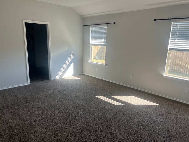 Building Photo - Rental Home In Excellent Condition