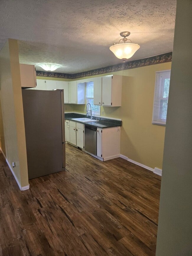 Building Photo - For Rent – 1304 Cobble Stone Court, Johnso...