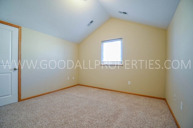 Building Photo - 4308 152nd Pl