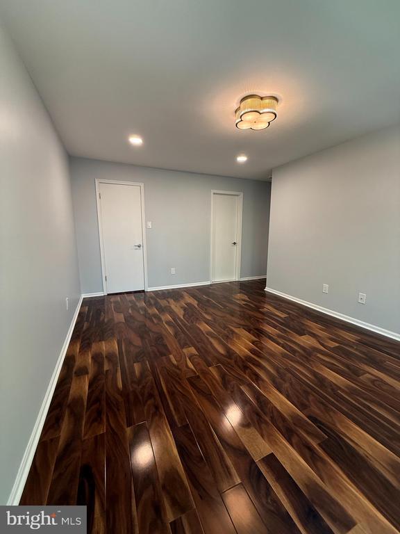 Building Photo - 46 Woodbine Ct