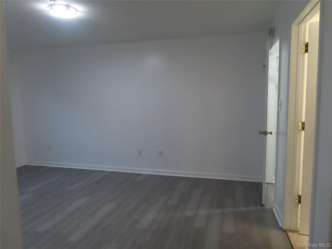 Building Photo - 265 Ruth Ct