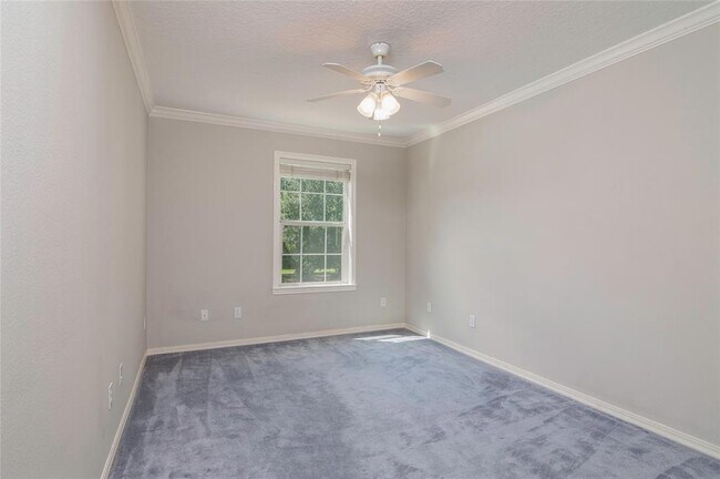 Building Photo - 12979 Trail Hollow Dr