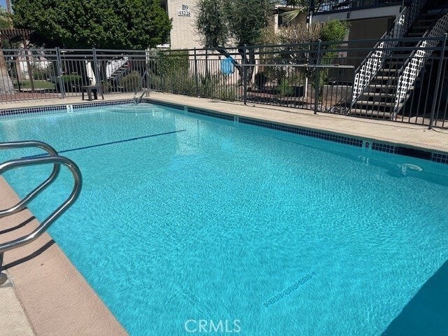 Primary Photo - 45313 Sunset Ln