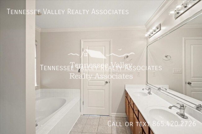 Building Photo - 1517 Cider Ln