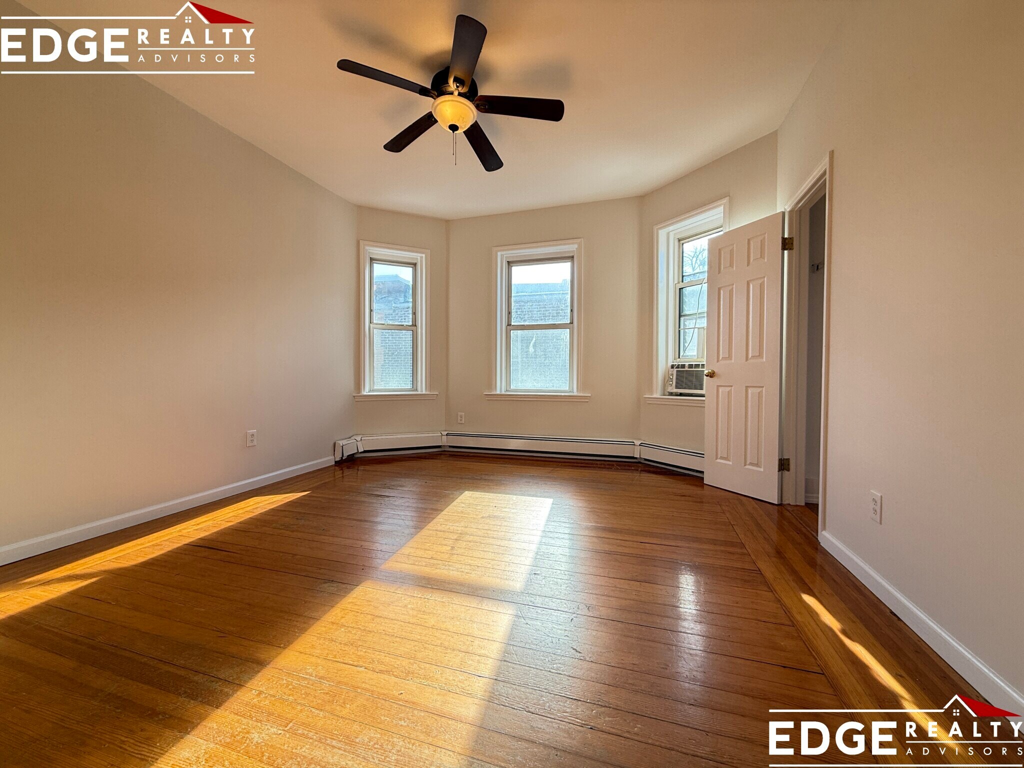 Building Photo - 6 Litchfield St