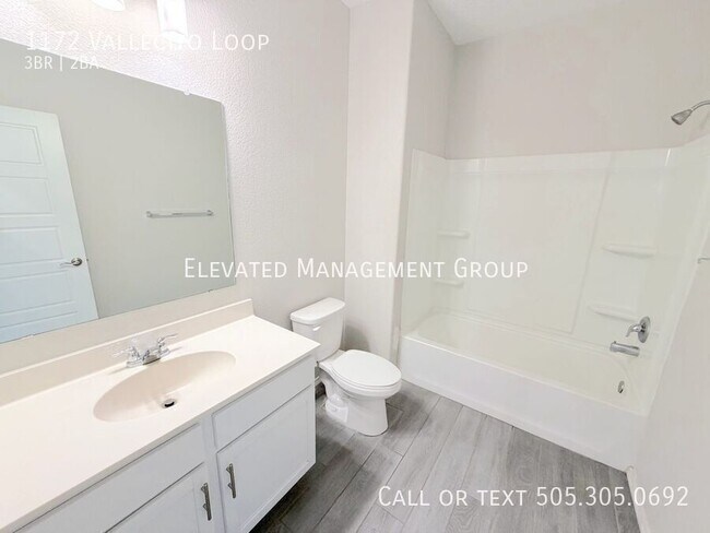 Building Photo - 1172 Vallecito Loop NW