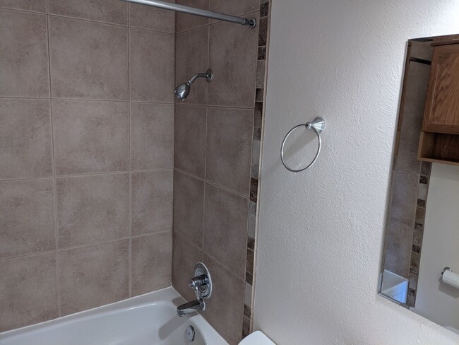 Building Photo - Stunning Golden Townhouse On Top of The World!