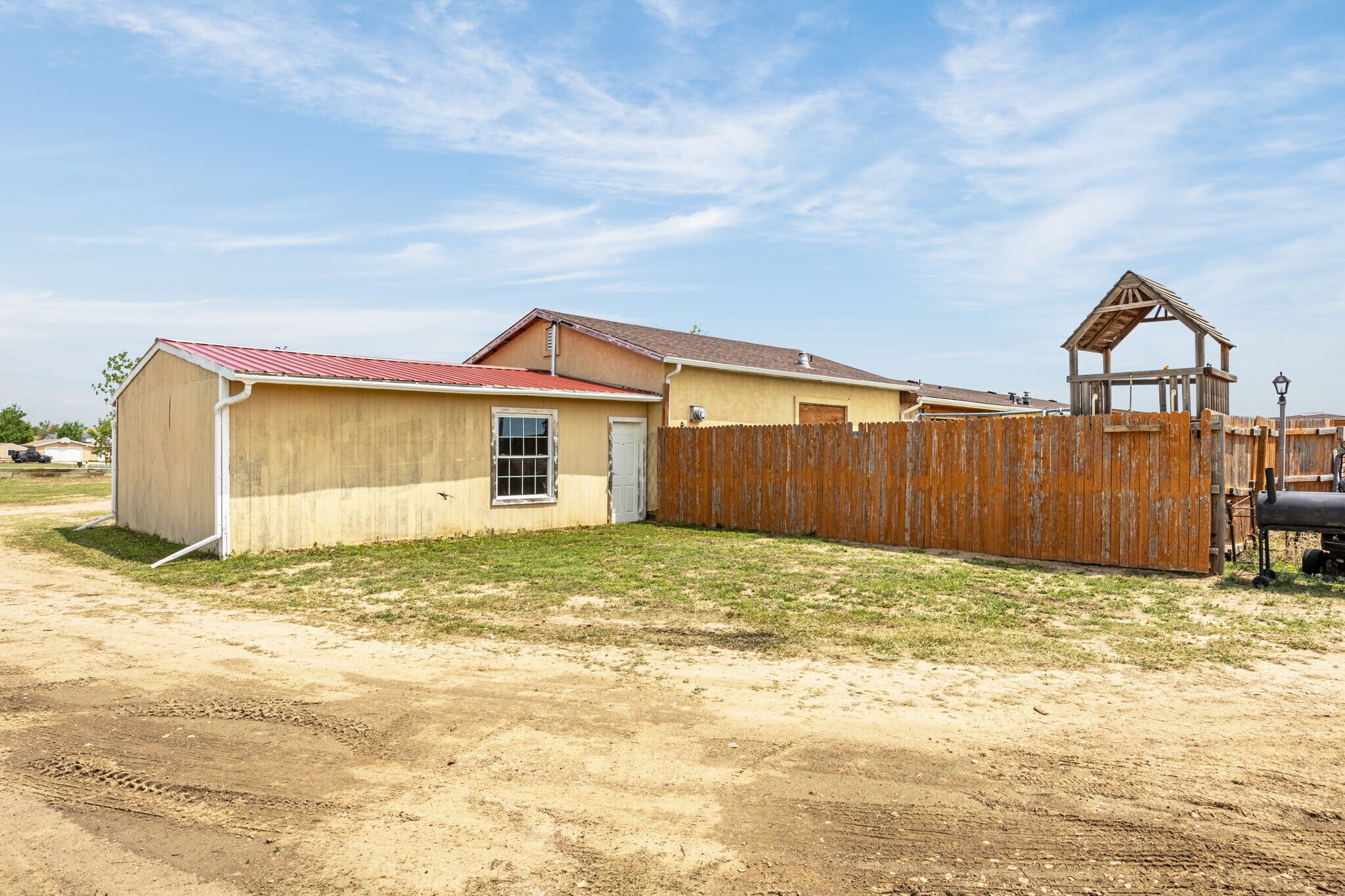 Building Photo - 5750 Whipshaw Rd