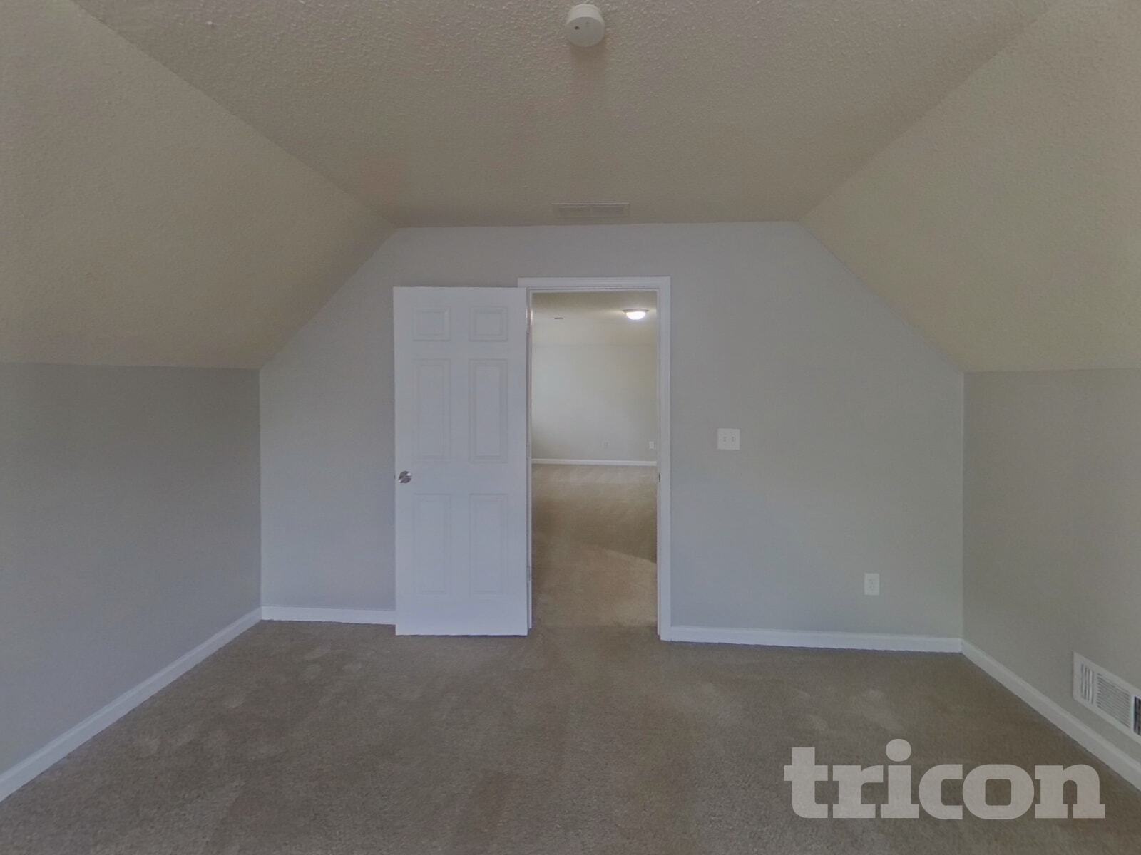 Building Photo - 421 Washington Dr