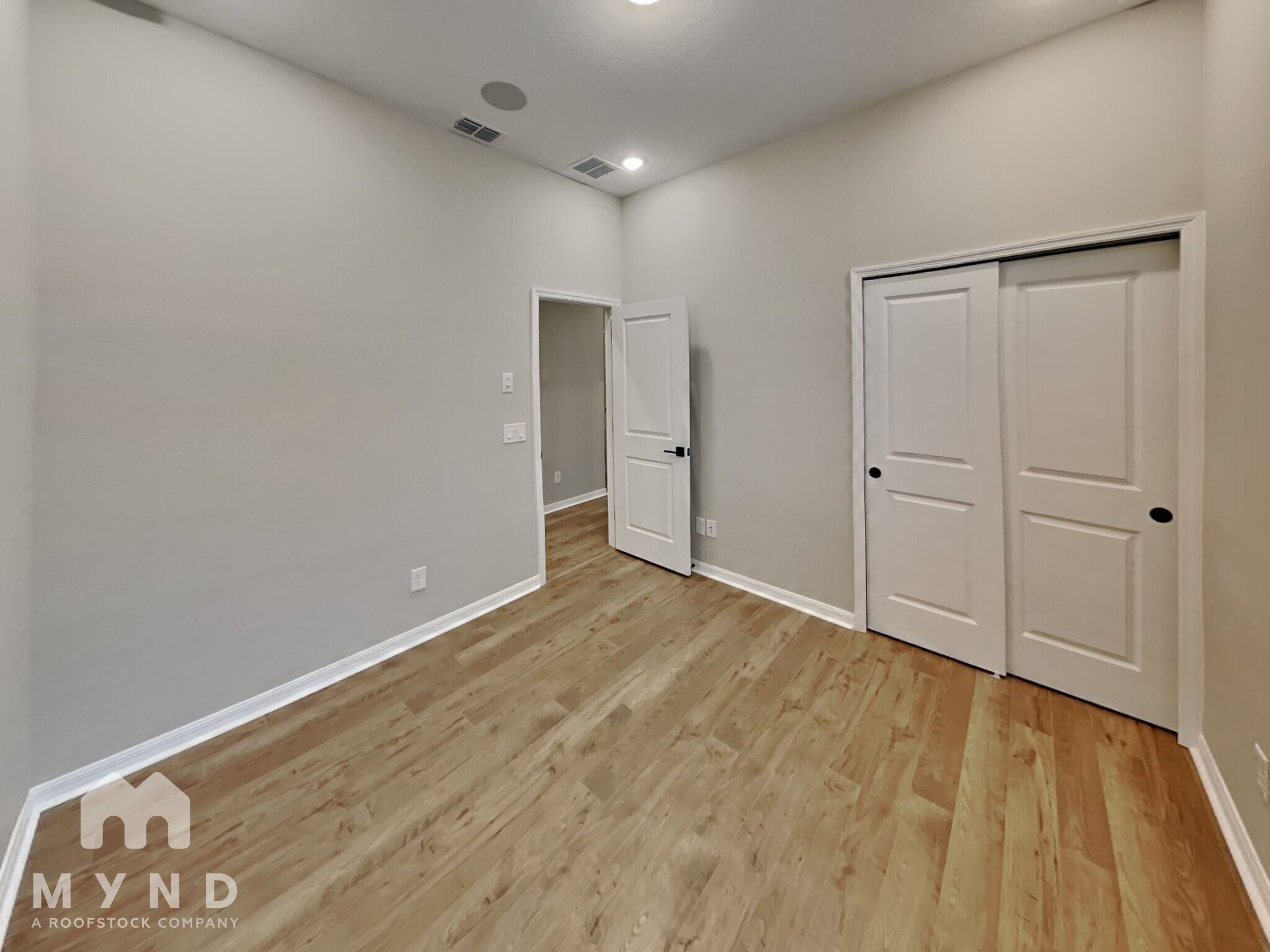 Building Photo - 660 Kimber Ln