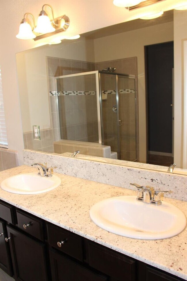 Building Photo - 3879 Mecca Ave