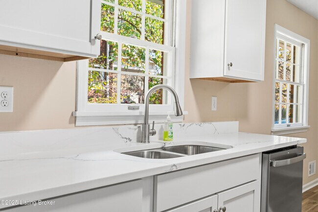 Building Photo - 2211 Wrocklage Ave