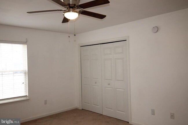 Building Photo - 25880 Brookwood Rd