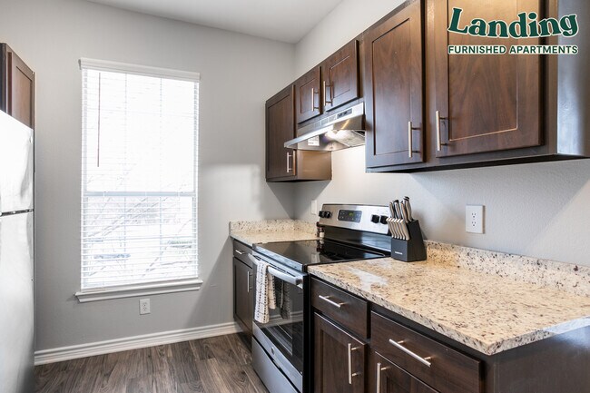 Building Photo - 1301 Ivy Meadow Dr