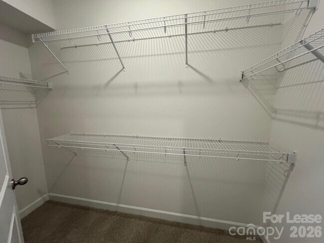 Building Photo - 1524 31st St NE