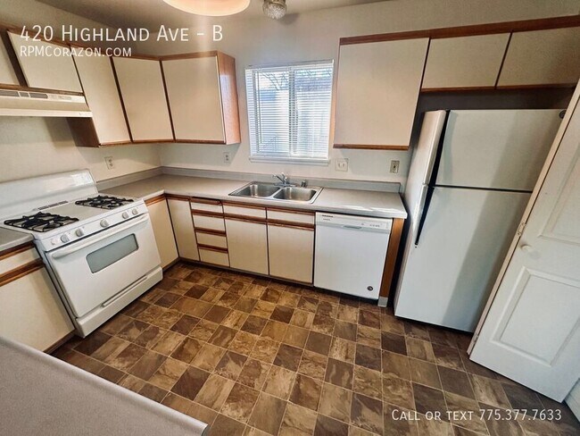 Building Photo - 420 Highland Ave