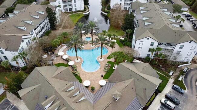 Building Photo - 4800 Seascape Way