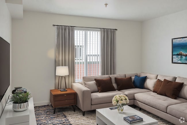 D STREET APARTMENTS - PORTLAND, OR - Sunshine Meadows