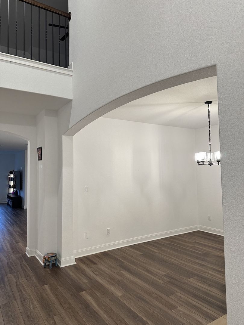 Building Photo - 240 Canyoncrest Wy
