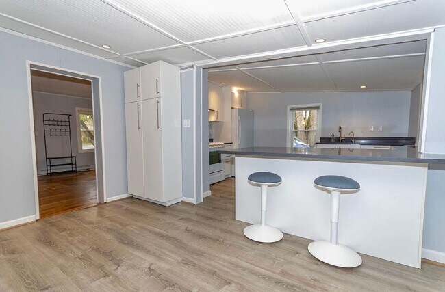 Building Photo - *Available For Immediate Move In - Lawn Ca...