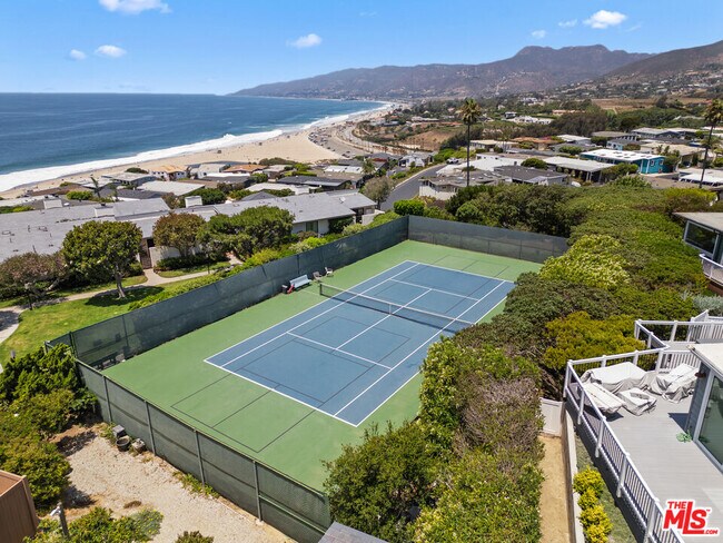 Building Photo - 6780 Shearwater Ln