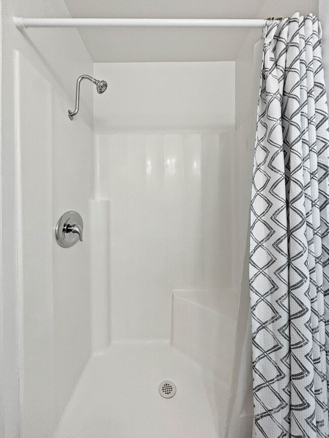 Building Photo - Charming 3BD/2BA House in Clairemont w/ W/...