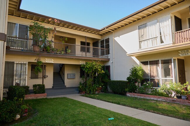 Building Photo - 5707 Clemson St