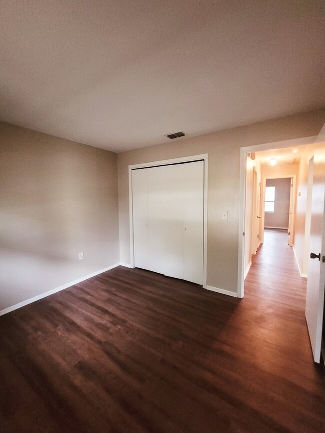 Building Photo - 4331 Azora Rd