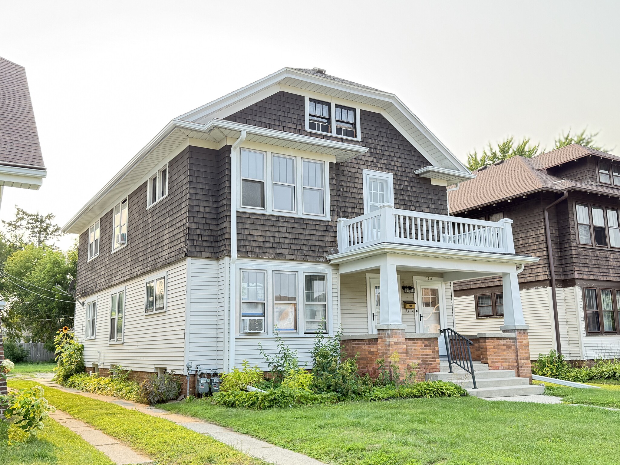 Building Photo - 2226 N 6th St