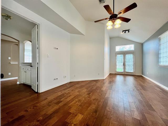 Building Photo - 1640 Kimble Dr