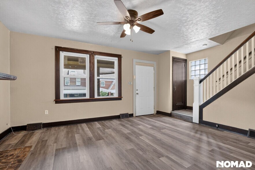 Building Photo - 523 Ridge Ave